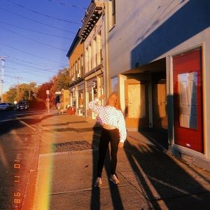 Meet your Posher, Adiah